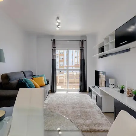 Elegant And Compact Apartment, Port Of *